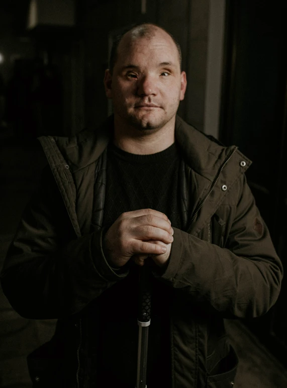 Перші години після поранення були вирішальними для Артура. Лікарі терміново зашили печінку та стабілізували стан