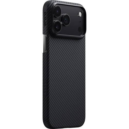 Чехол на iPhone