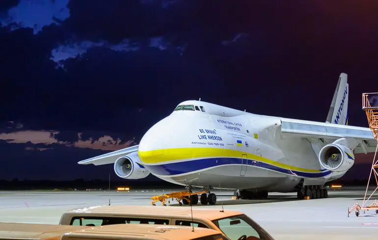 Лейпциг: Дрон-невдаха біля Ан-124 – не привід, а провал атаки, твердить Die Zeit.
