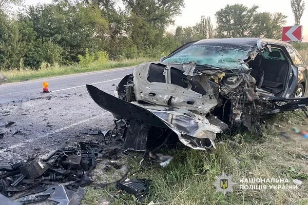 Жахлива ДТП на Уманщині: життя обірвали водії двох автомобілів.