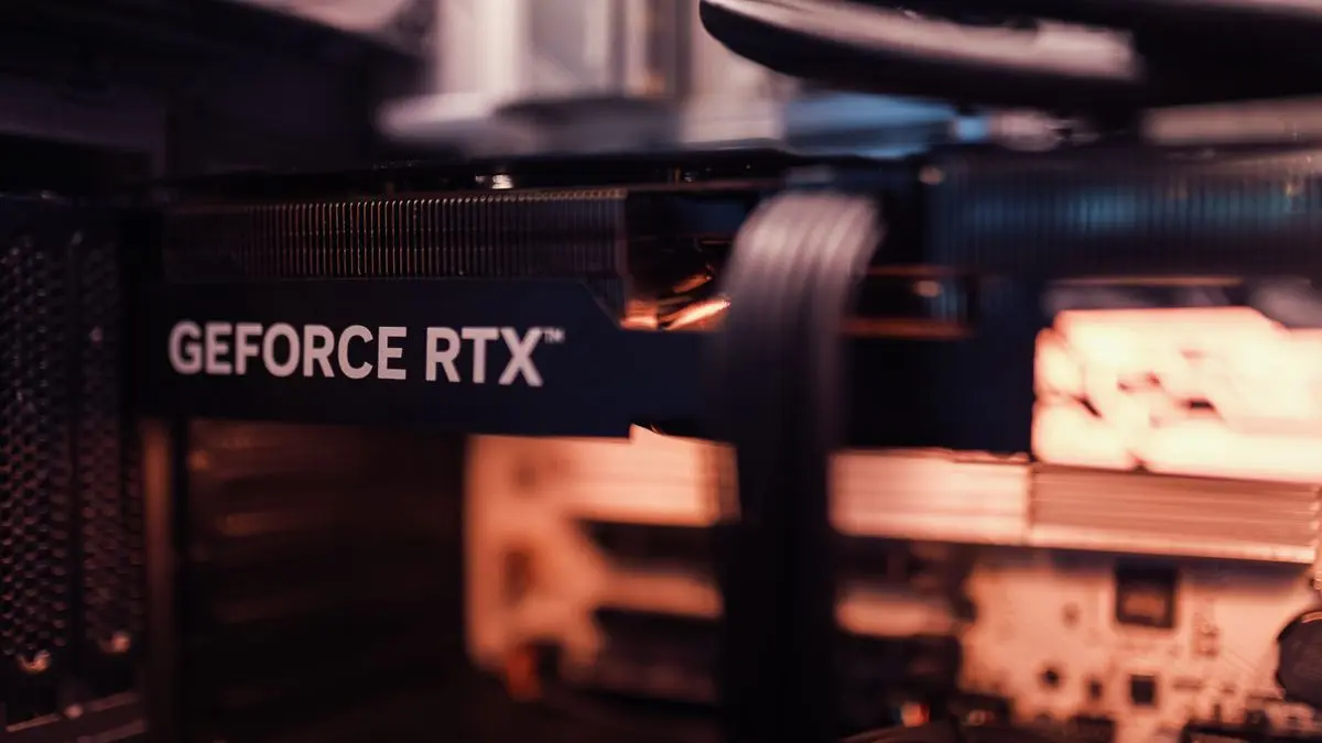 Fine-tuning и inference LLM для бизнеса: сколько GPU реально нужно