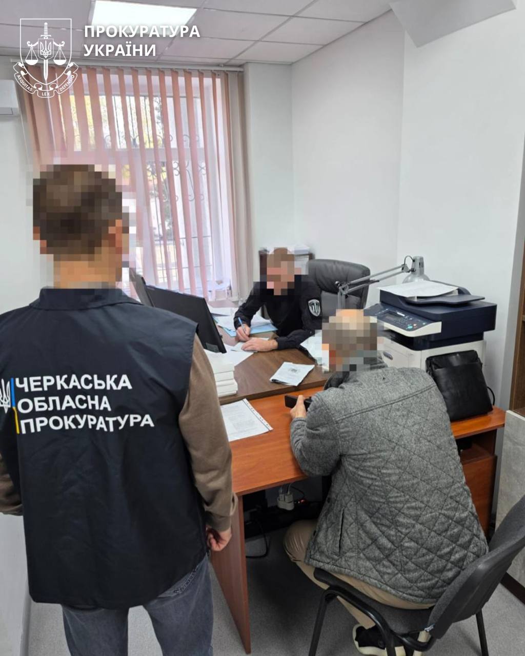 Черкаси: Посадовець вишу постане перед судом за привласнення 15 ноутбуків.